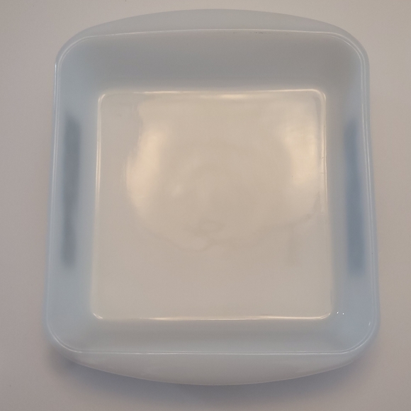 Vintage Glasbake CABIN IN THE WOODS Casserole Dish 8" Square J2428 Milk Glass - Picture 5 of 9